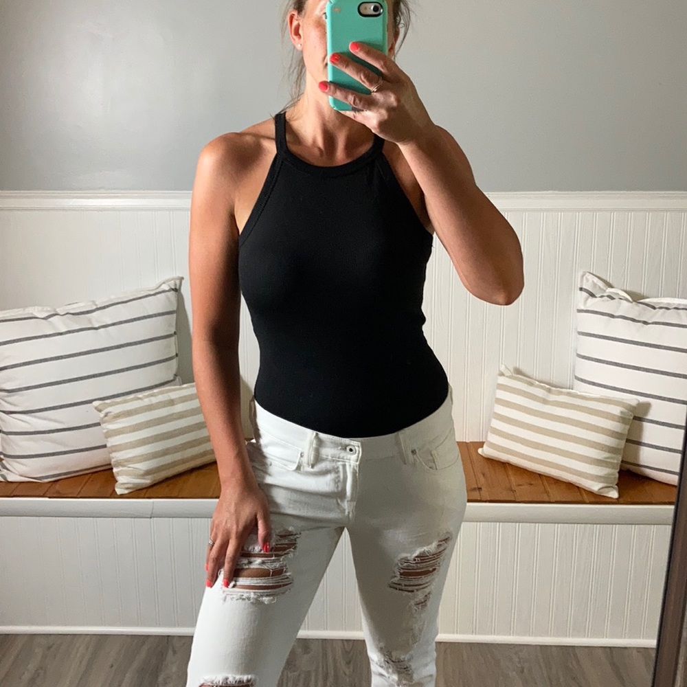 LAST1🧁 DREW- Halter ribbed bodysuit